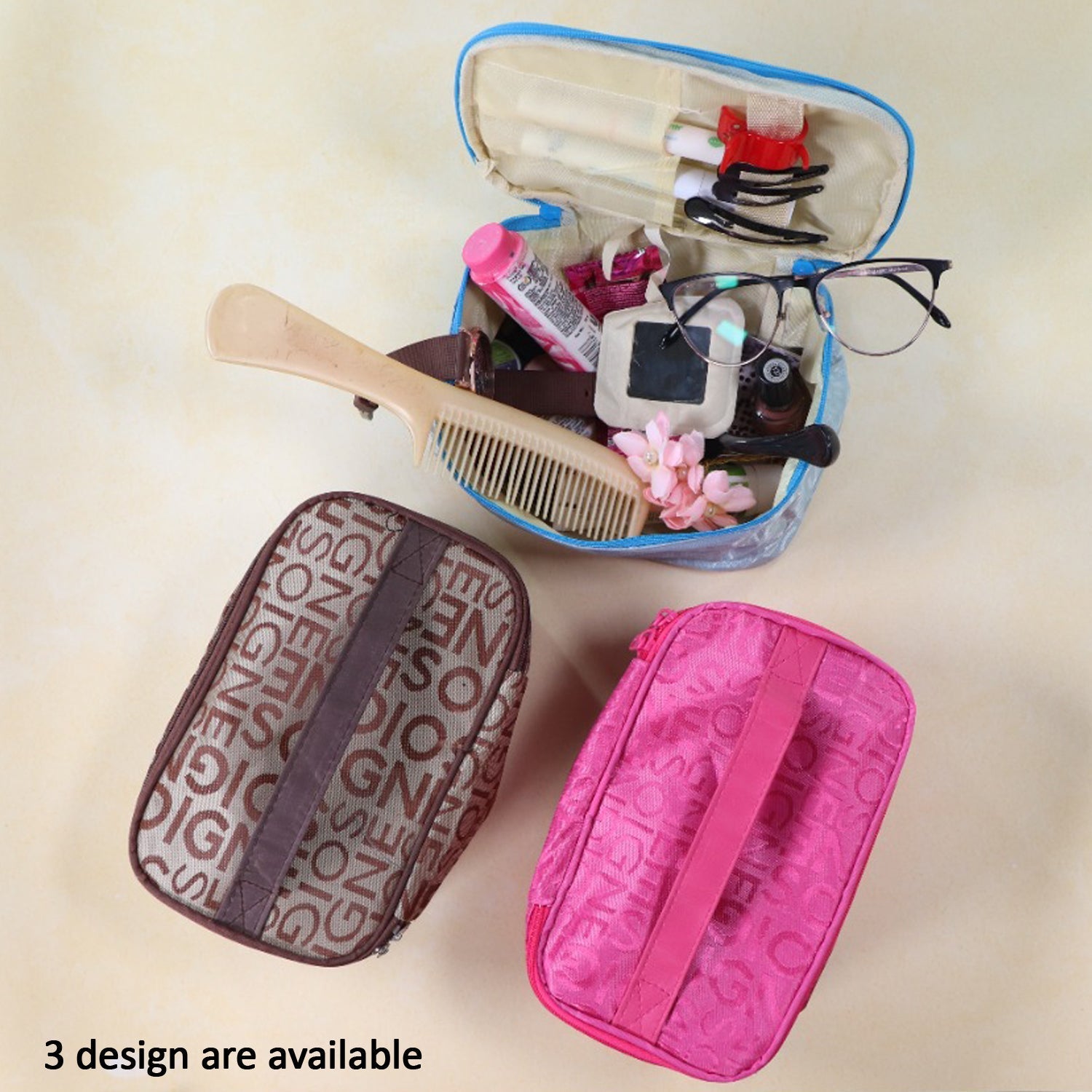 6228 PORTABLE MAKEUP BAG WIDELY USED BY WOMEN’S FOR STORING THEIR MAKEUP EQUIPMENT’S AND ALL WHILE TRAVELLING AND MOVING. 