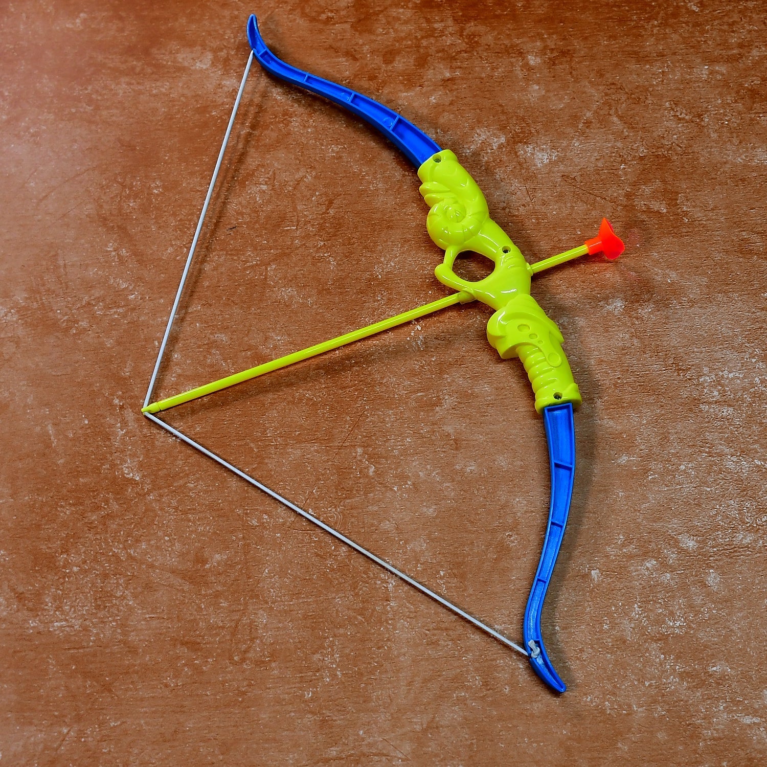 4438 Plastic Archery Bow and Arrow Toy Set with single knife and 3pc Arrow and Target Board, 